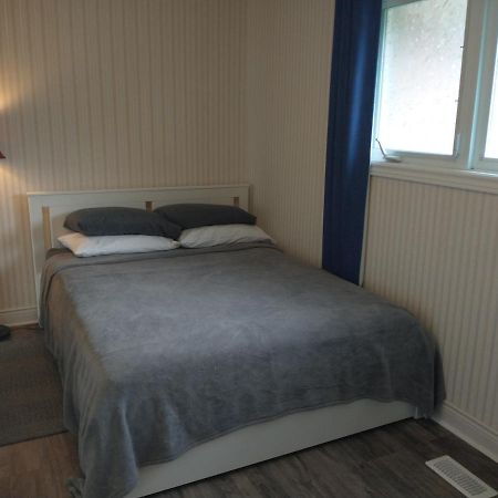 Barrie North Retreat - Quiet And Friendly 빌라 외부 사진