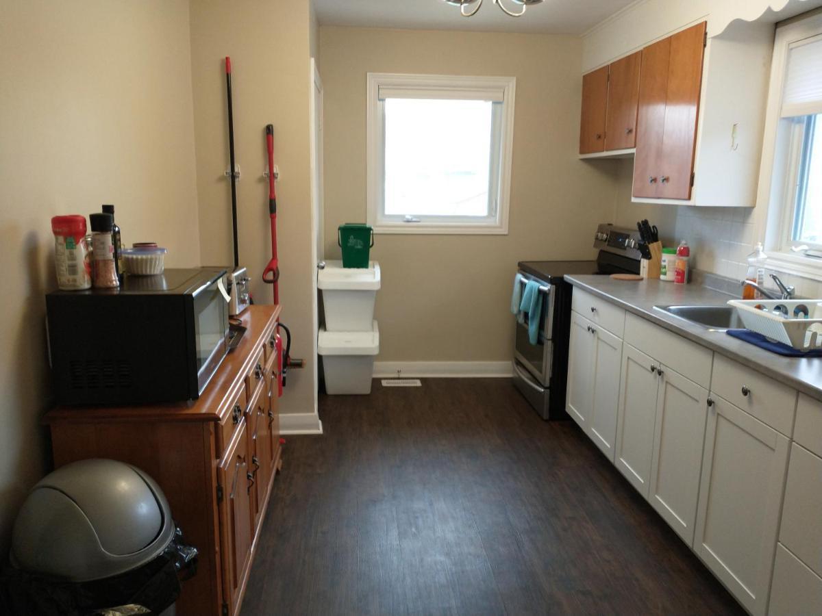 Barrie North Retreat - Quiet And Friendly 빌라 외부 사진