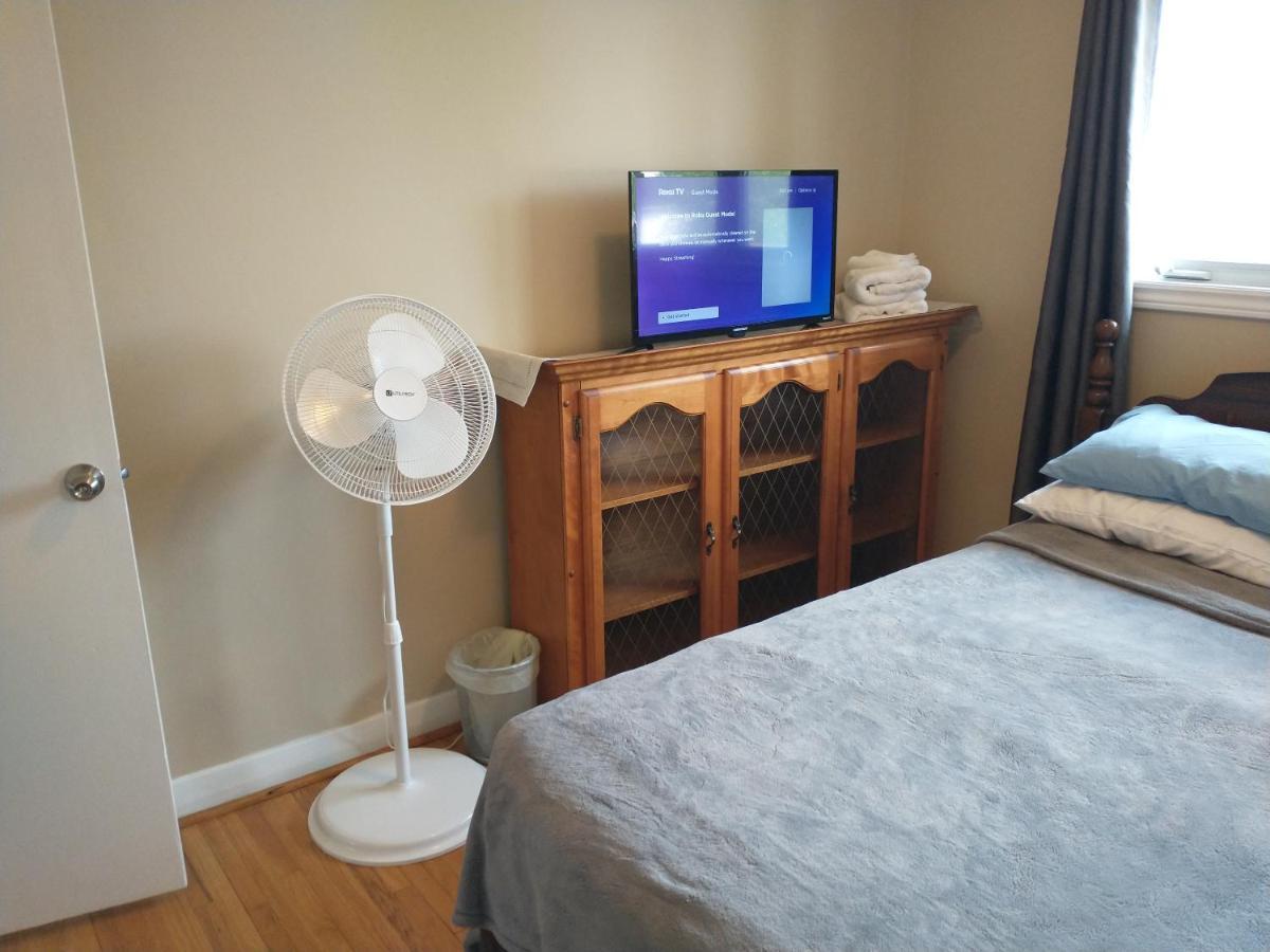 Barrie North Retreat - Quiet And Friendly 빌라 외부 사진