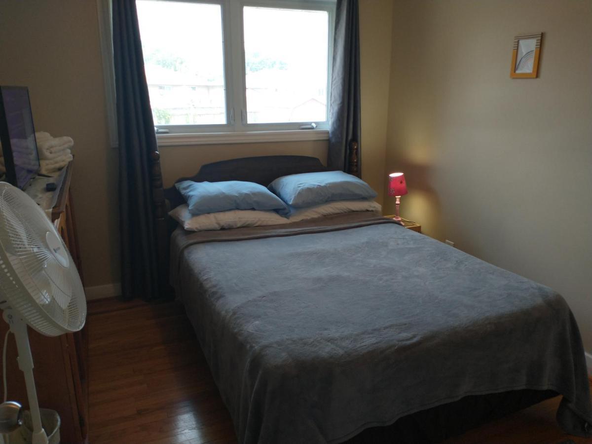 Barrie North Retreat - Quiet And Friendly 빌라 외부 사진