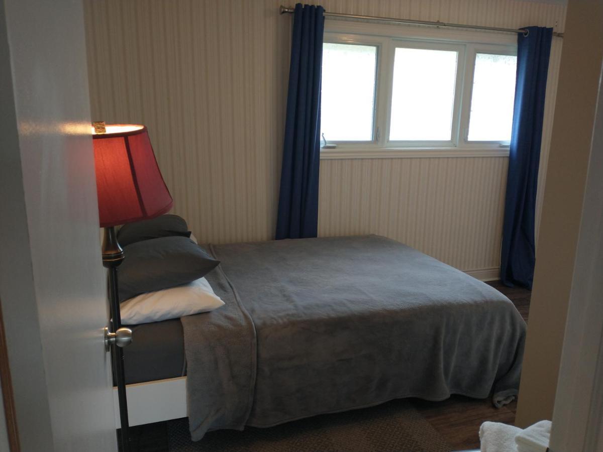 Barrie North Retreat - Quiet And Friendly 빌라 외부 사진